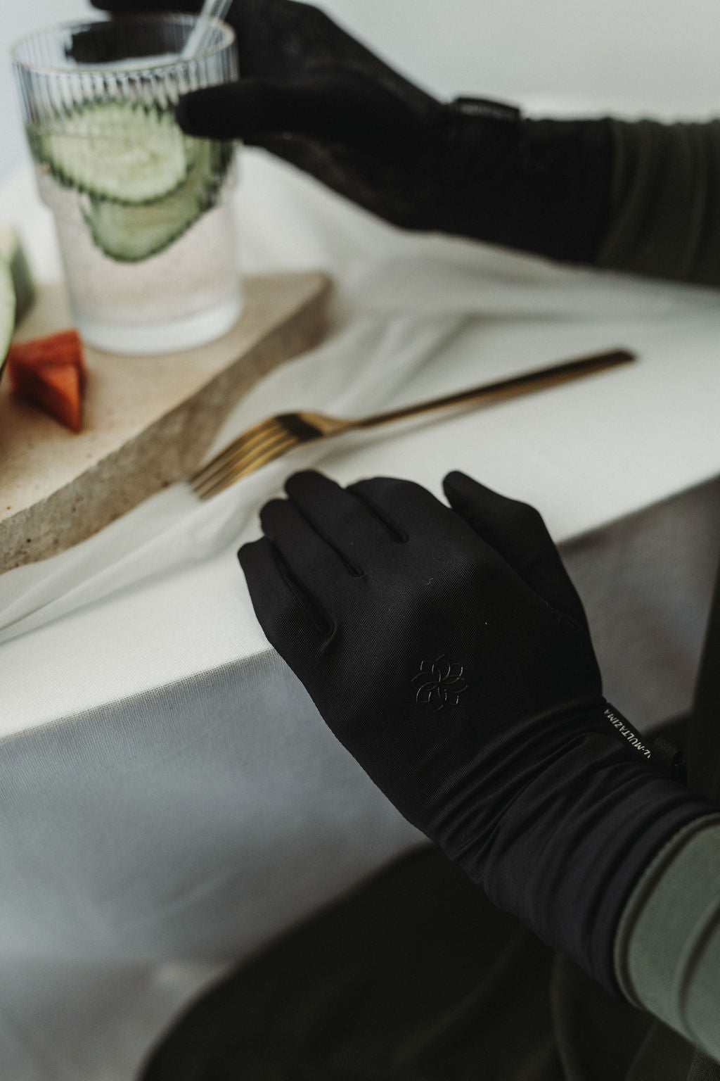 Essential Sunnah Gloves - Long
