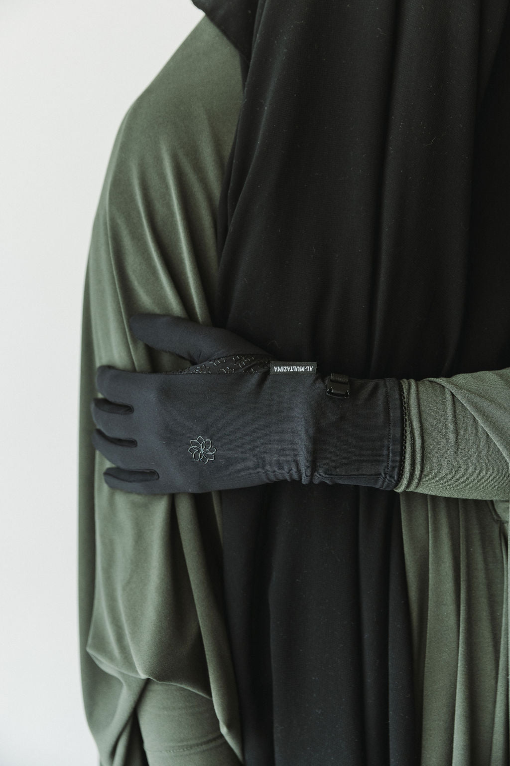 Essential Sunnah Gloves - Short
